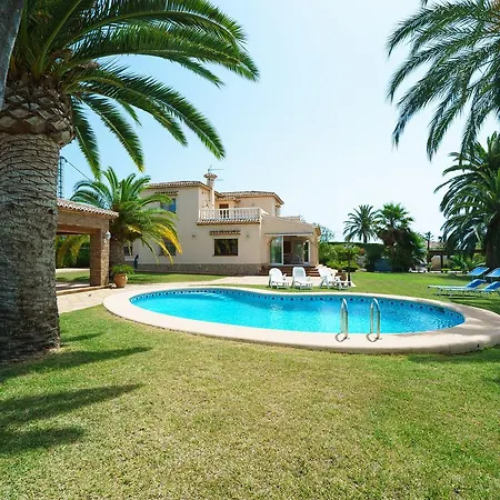 Villa Cantallops
